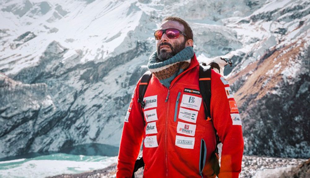 Alex Txikon se aproxima al CB del Manaslu