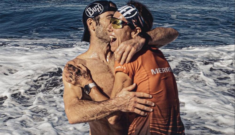 Ragna Debats y Pere Aurell tras concluir su épico trail por Tenerife