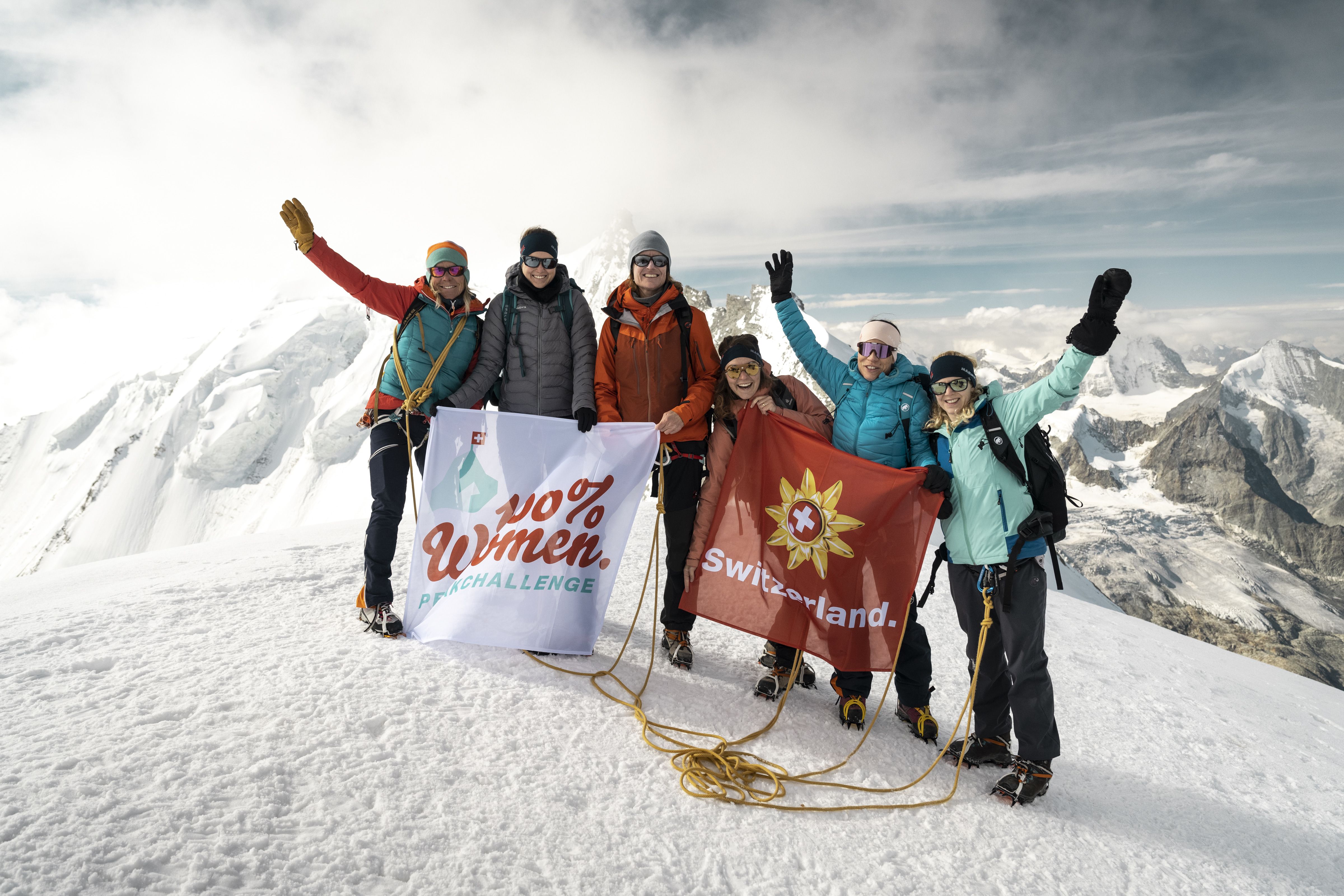 ST 3x2 Bishorn 100 Women Peak Challenge 
