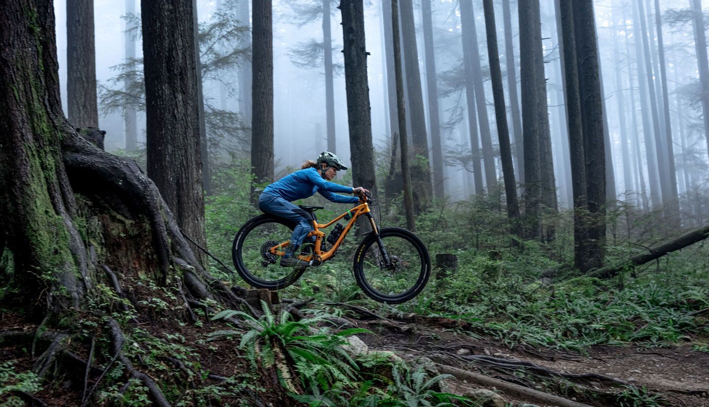 Patagonia lanza la nueva película de mountain bike "North Shore Betty"