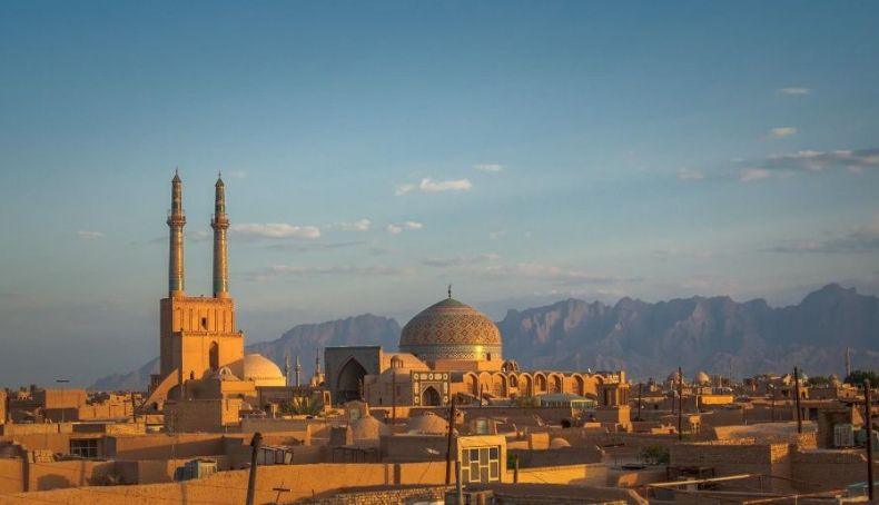 Irán