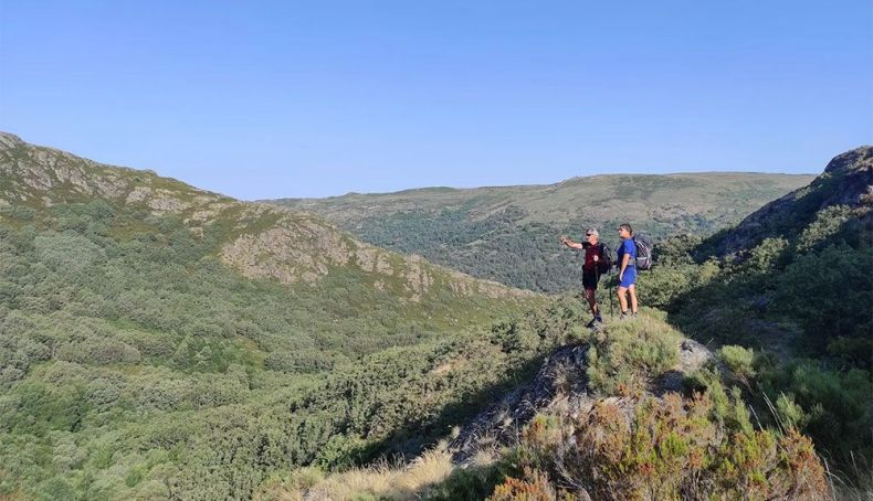 Sendero GR 84 Montaña de Sanabria Sendero GR 84 Montaña de Sanabria