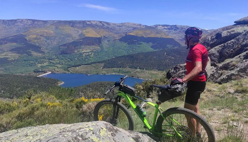 Vuelta bikepacking a la sierra de Béjar