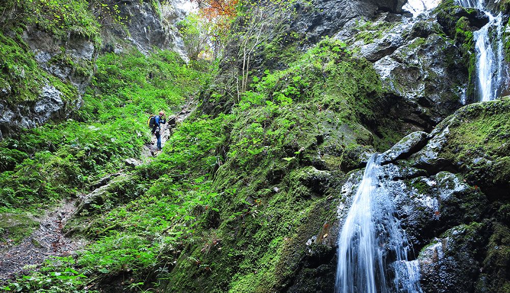 Barranquismo en la Cueva de Leze