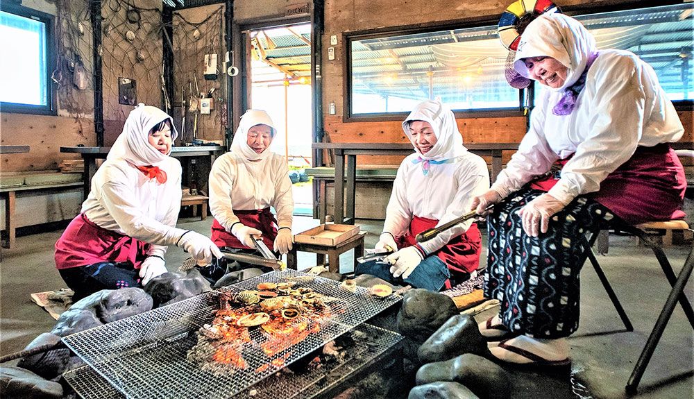 Ama, la comunidad de mujeres buceadoras en Japón y la importancia sostenible de su pesca