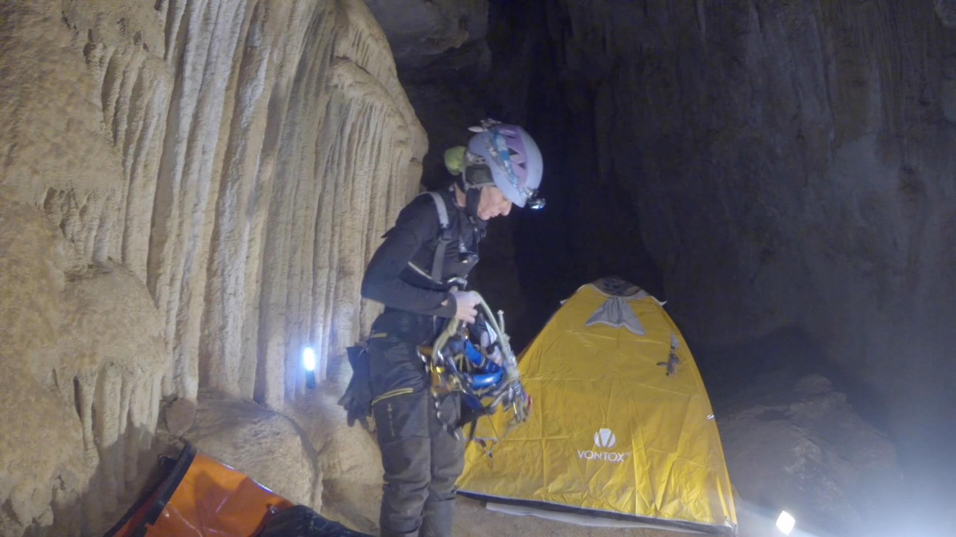 Beatriz Flamini durante su estancia en la cueva