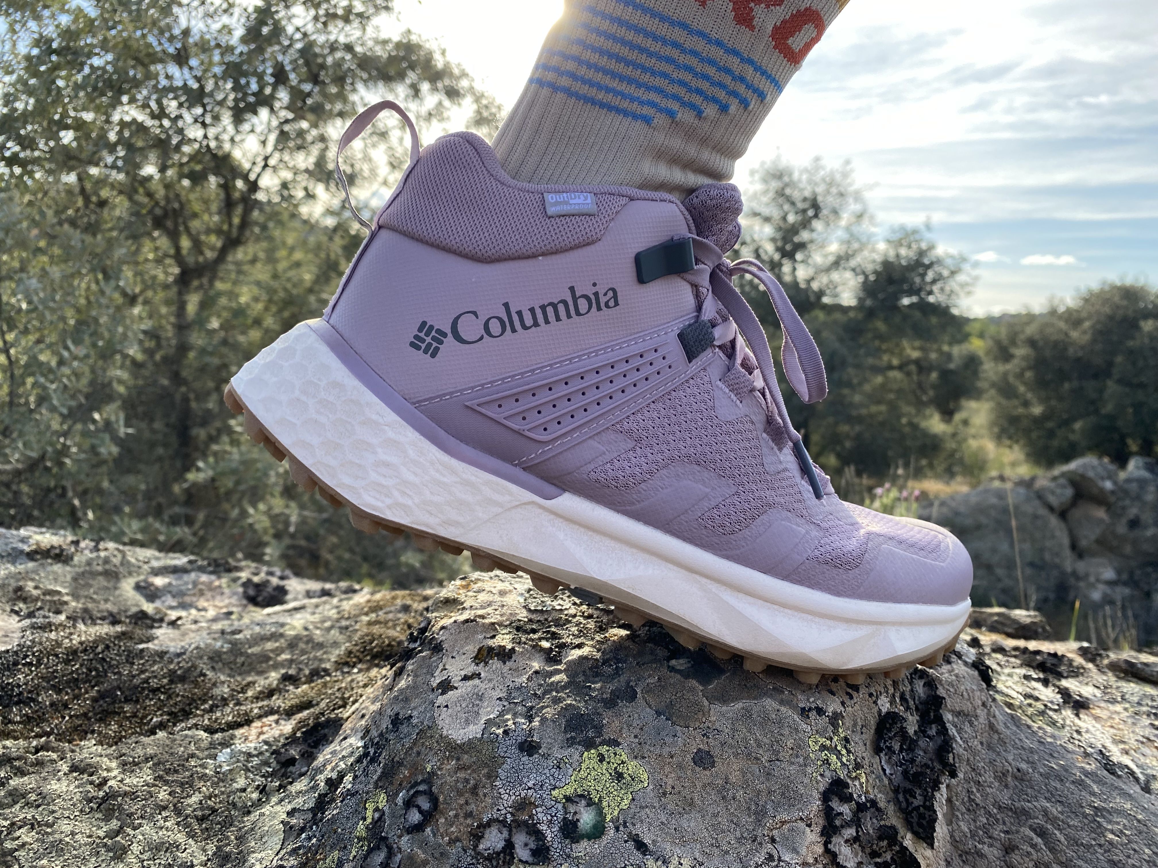 Columbia Facet 75