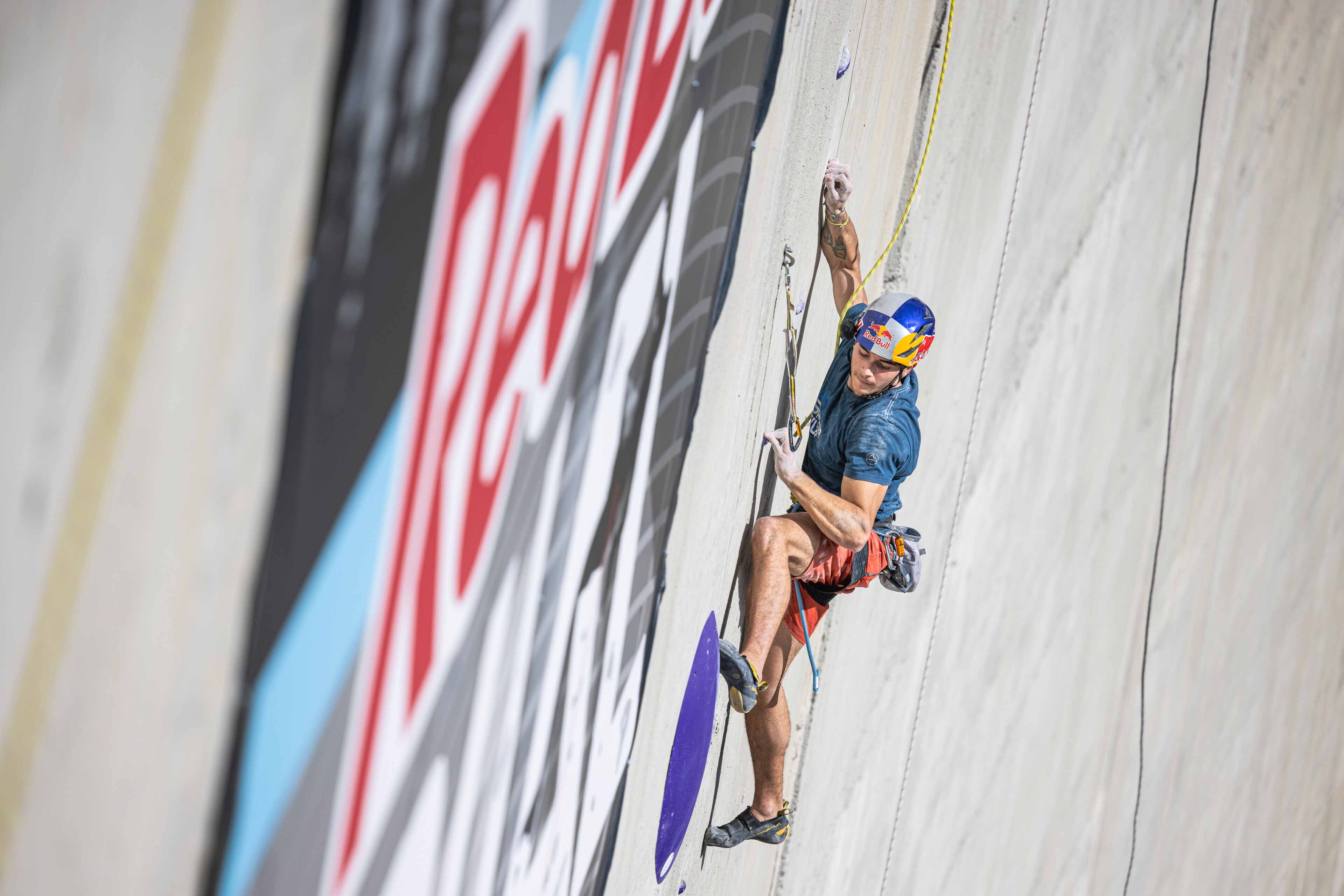 Alberto Ginés defenderá su título en la segunda edición de Red Bull Dual Ascent