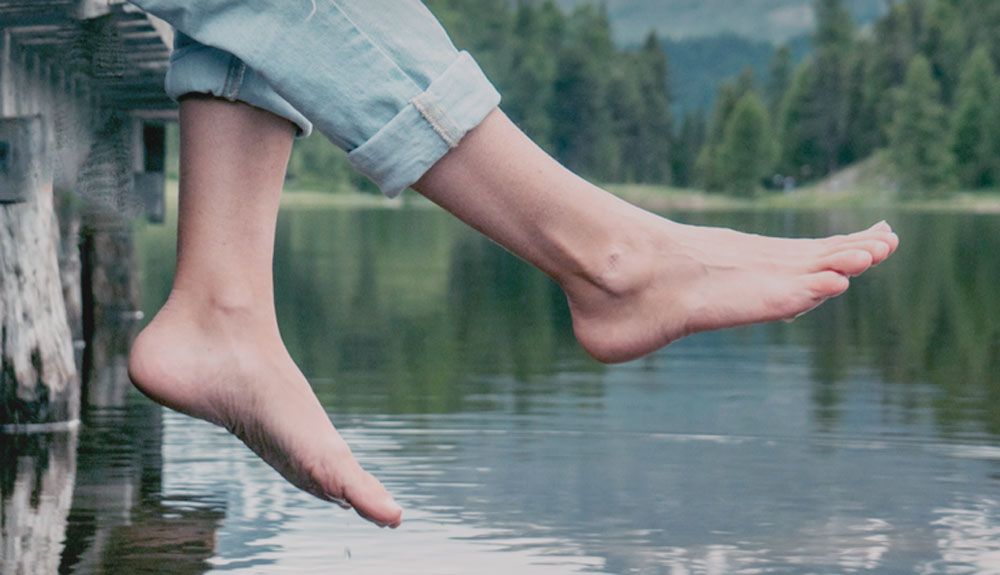 Cómo no maltratar tus pies durante el verano
