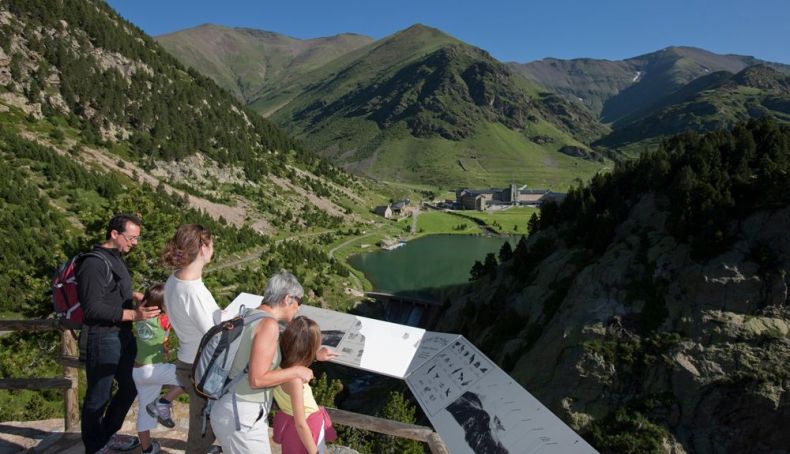 4. Vall de Núria, Ripollès. Estació d Esquí Vall de Núria 4. Vall de Núria, Ripollès. Estació d Esquí Vall de Núria