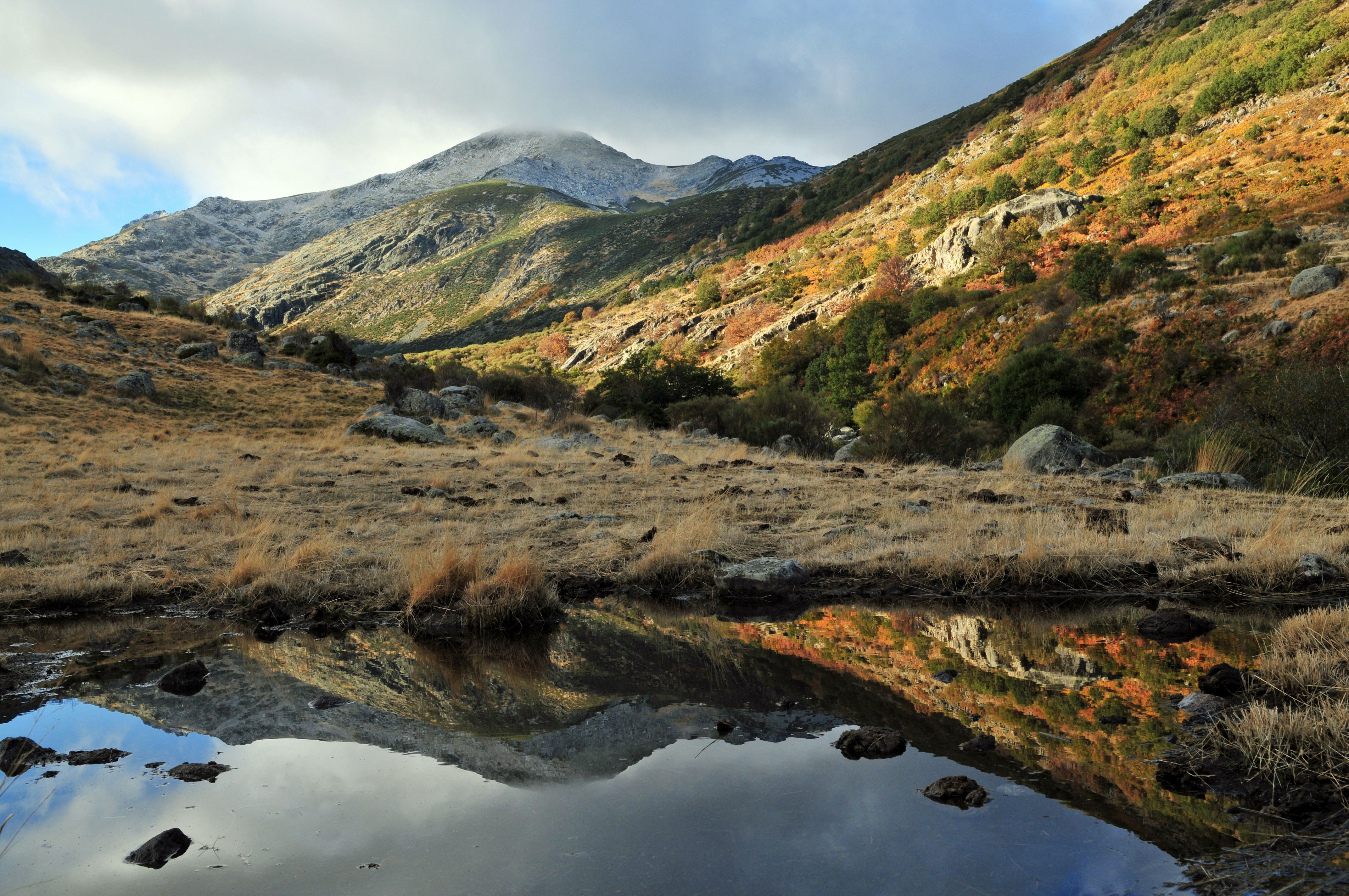 Gargantas de Gredos, agua y granito en estado puro