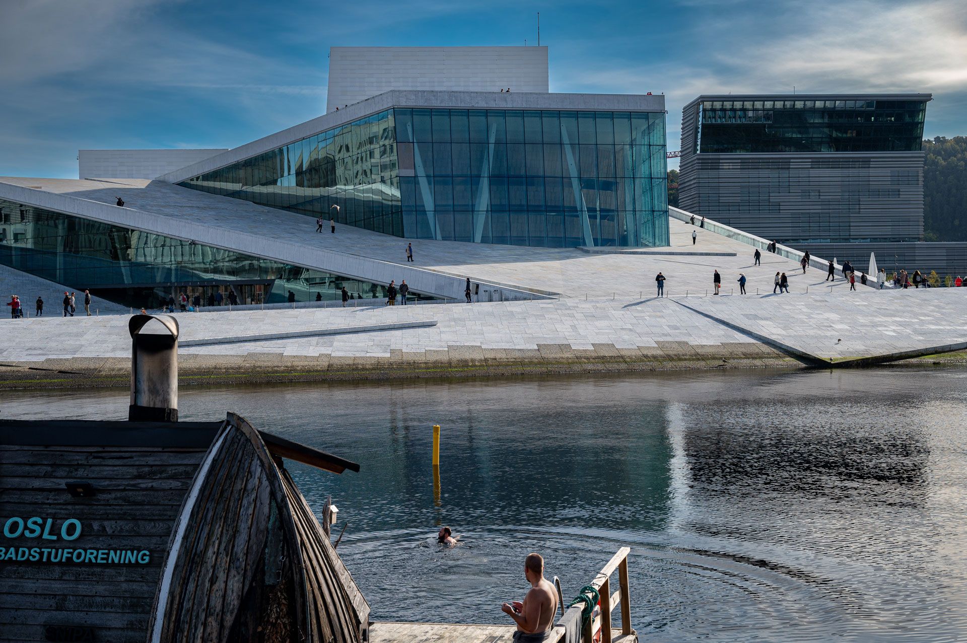 OSLO opera y saunas OSLO opera y saunas