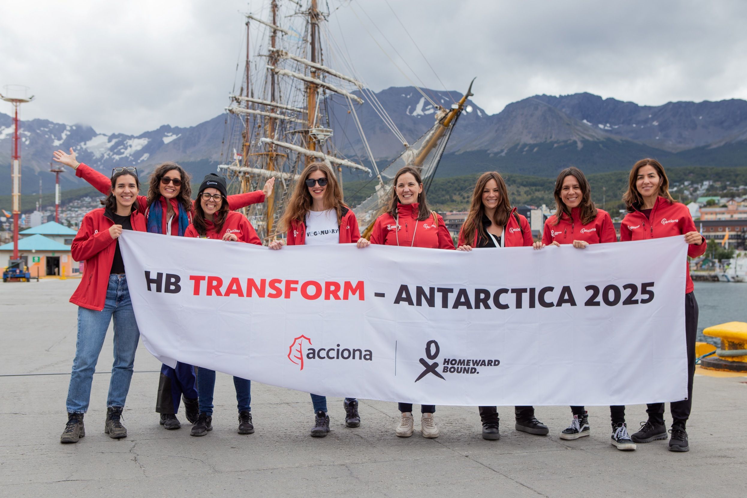 124 mujeres rumbo a la Antártida