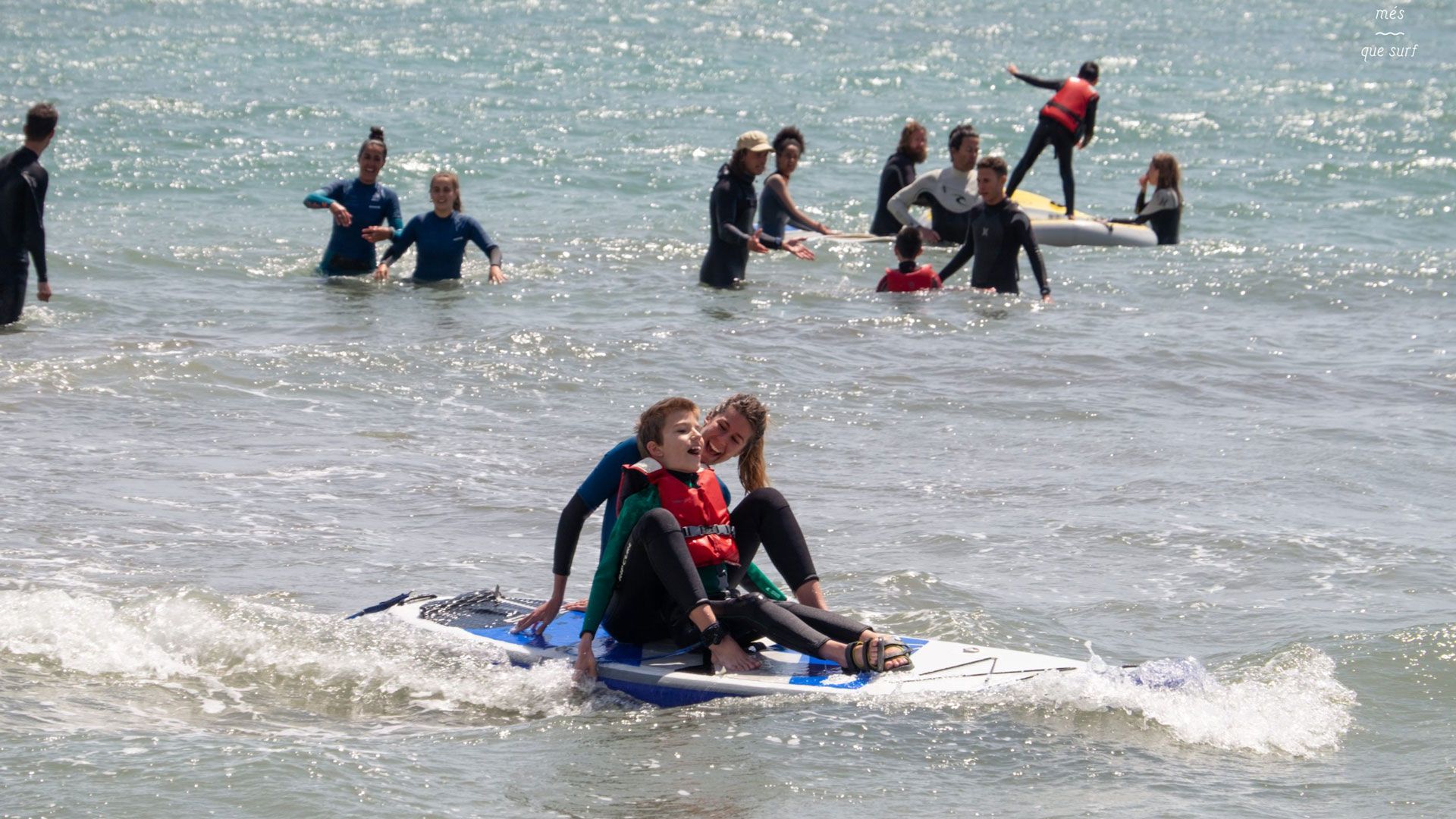Mes que Surf