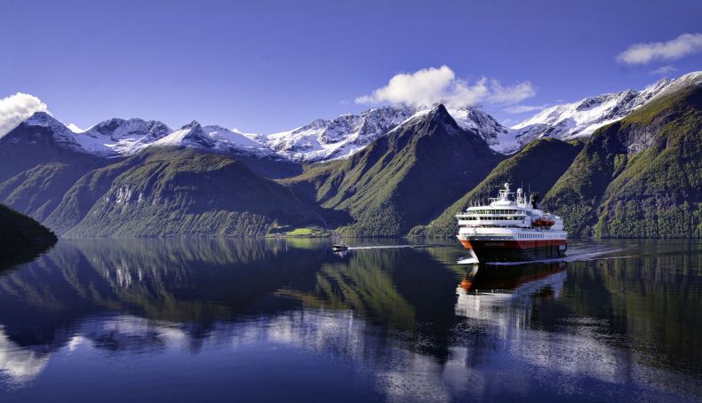 Hjorundfjord Norway HGR 141715 Photo Fabrice Milochau Hjorundfjord Norway HGR 141715 Photo Fabrice Milochau