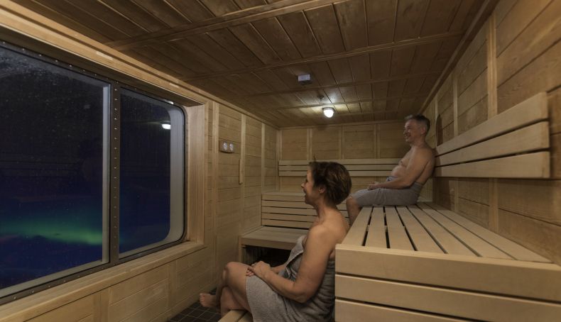 Relaxing in the Sauna HGR 122381 Photo Agurtxane Concellon Relaxing in the Sauna HGR 122381 Photo Agurtxane Concellon