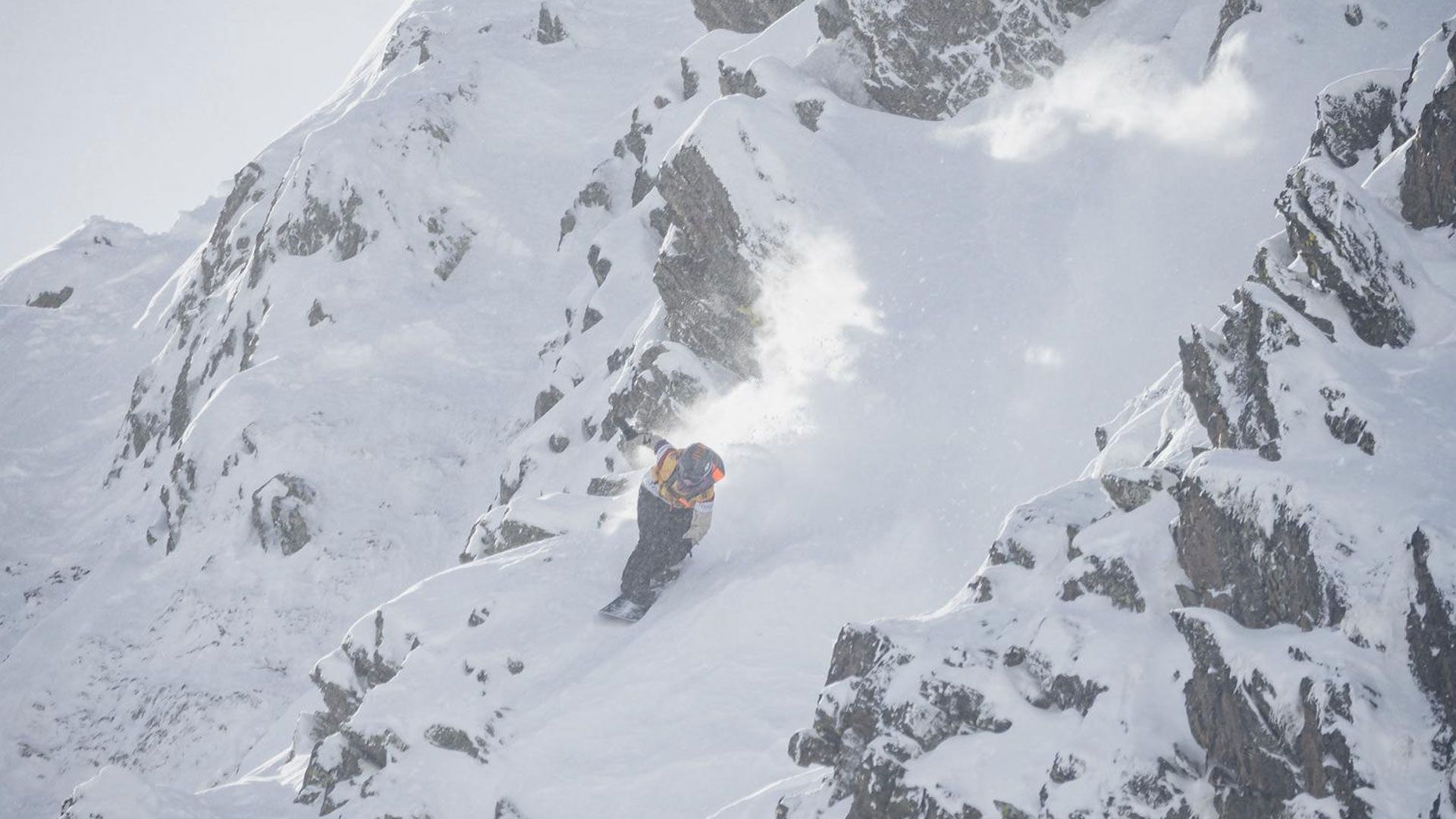Núria Castán en el descenso de su línea