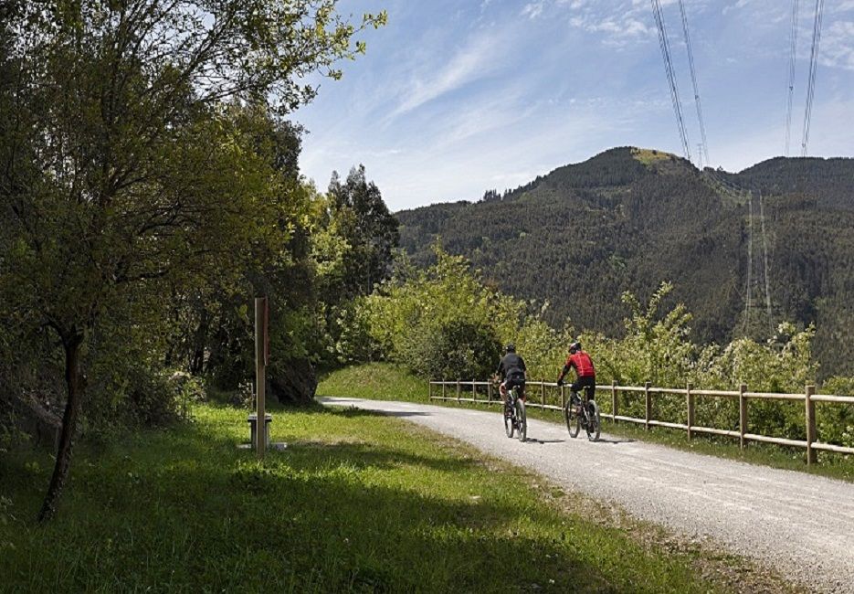 Pasaporte de Caminos Naturales y Vías Verdes: ¡Consigue tu premio!