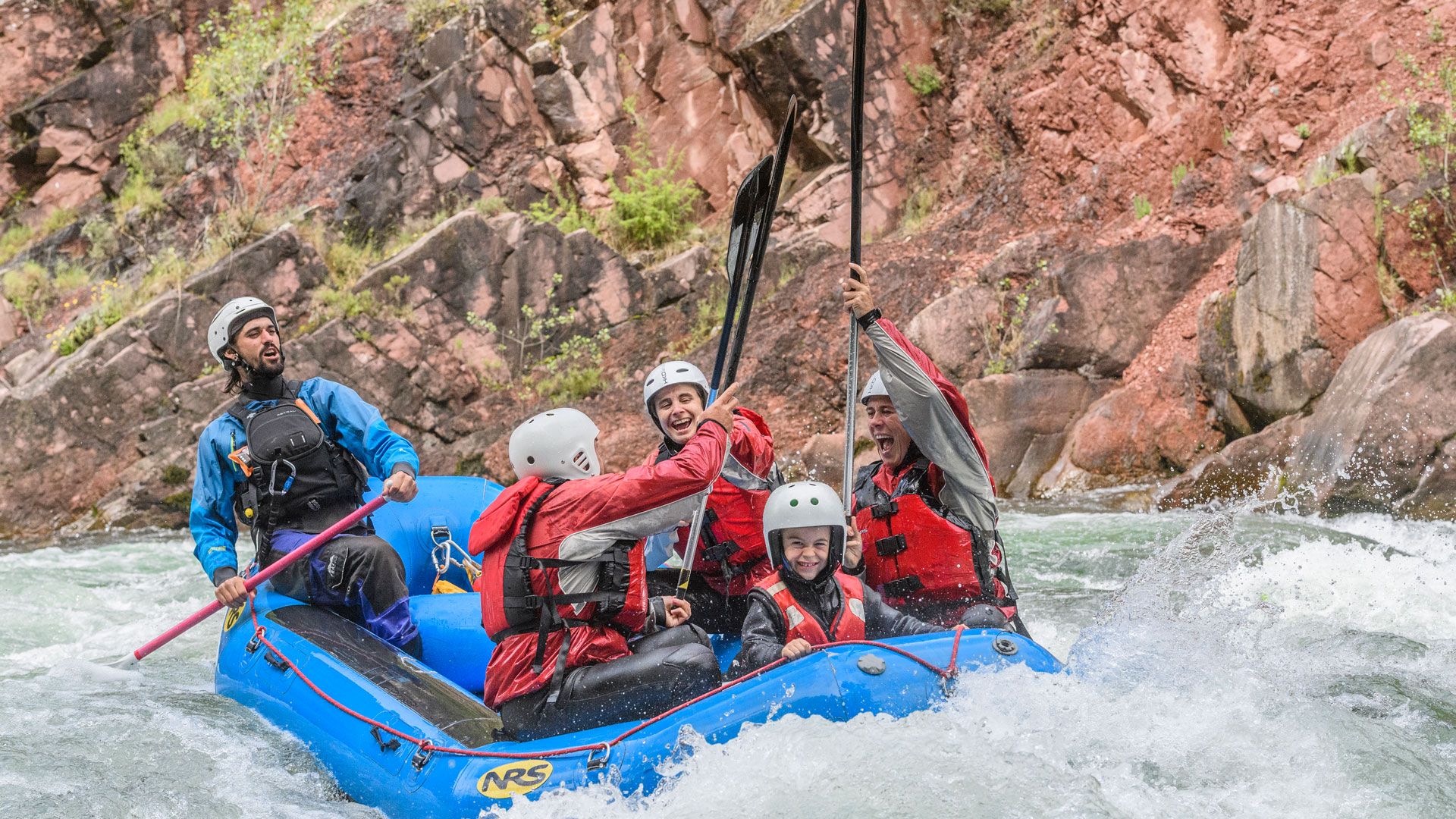 Rafting en el Noguera Pallaresa Foto: Marta Bacardit