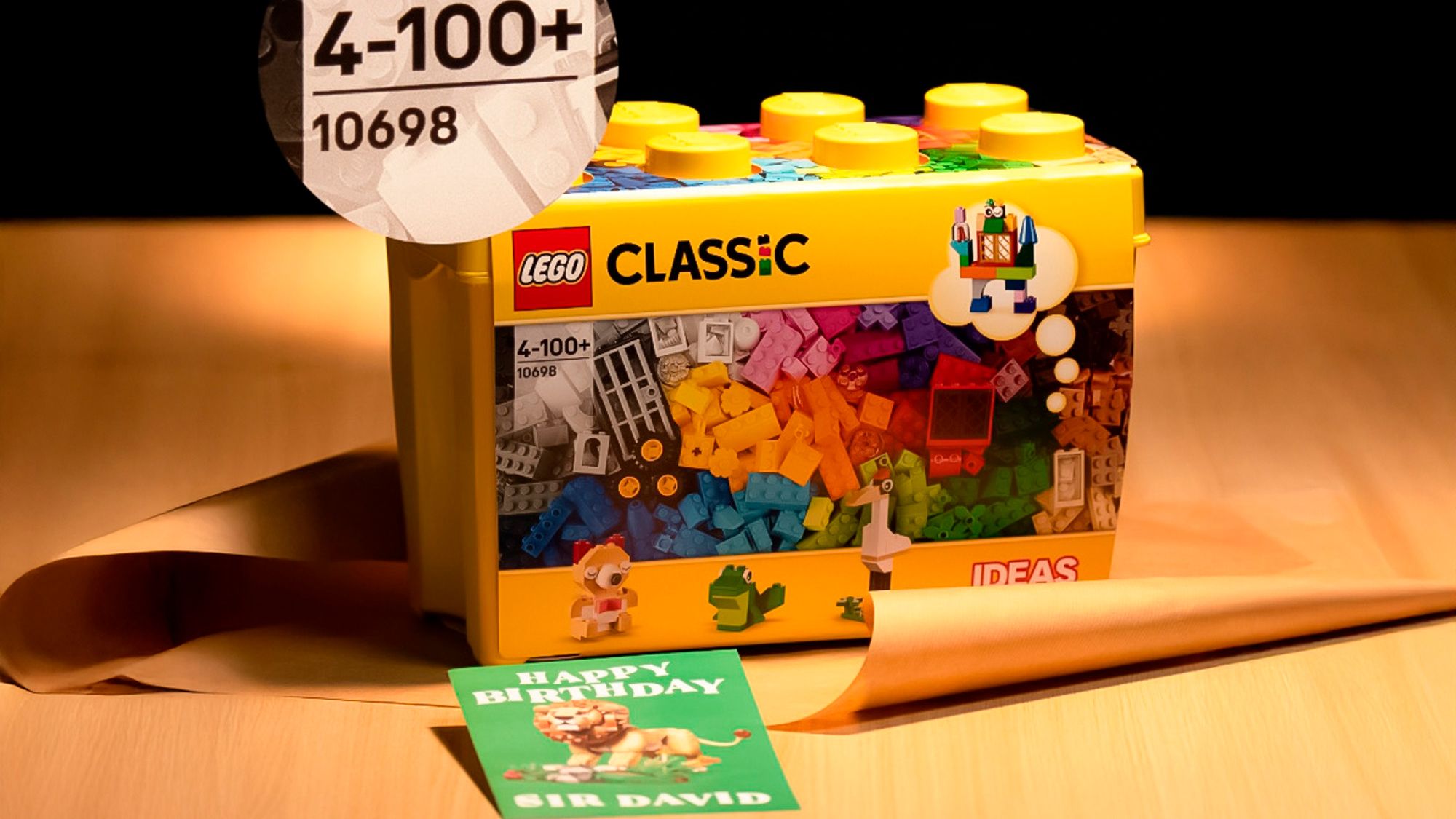 Lego cambia su límite de edad por el 100 cumpleaños de Sir David Attenborough