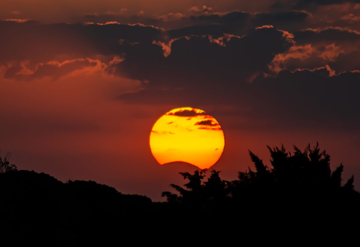 10 santuarios naturales para vivir el eclipse este verano