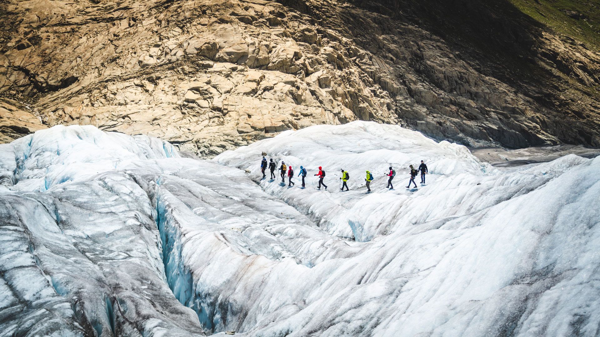 Caminando sobre el gran Glaciar del Aletsch 