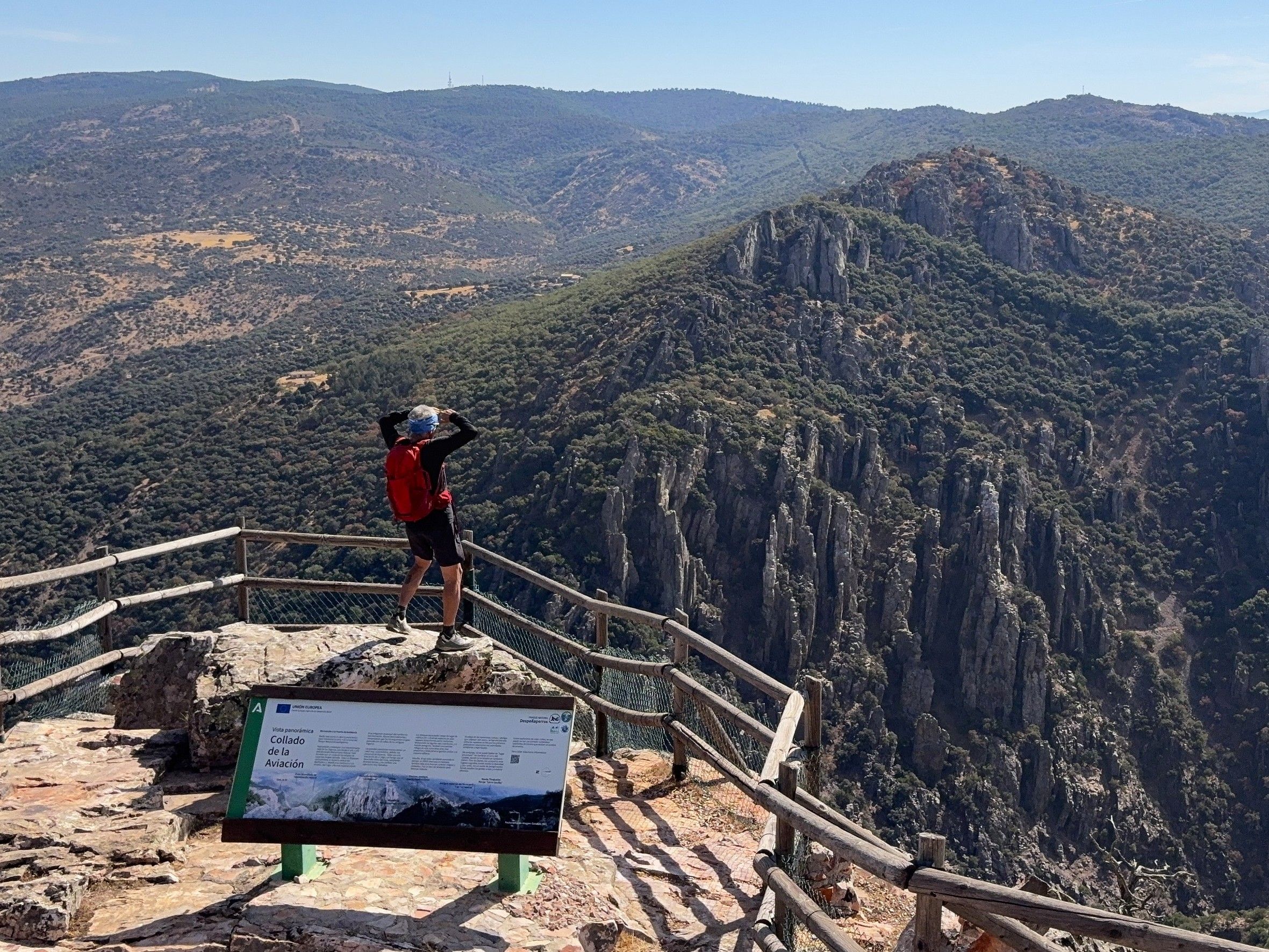Órganos de Despeñaperros: la ruta de senderismo que descubre el paisaje más salvaje de Sierra Morena