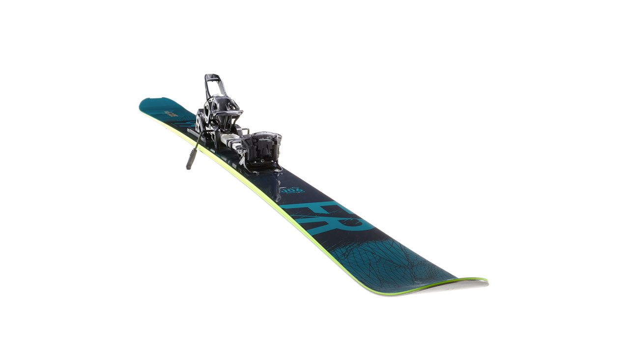 FR 900