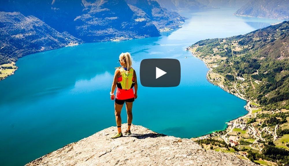 Malene Blikken recorriendo el fiordo Sogen