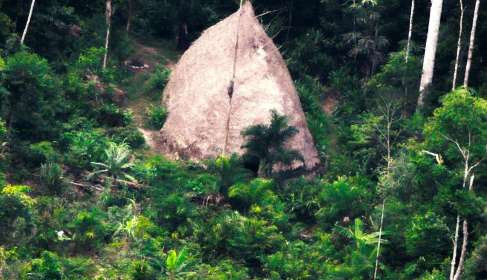 Un dron encuentra una tribu aislada en el Amazonas
