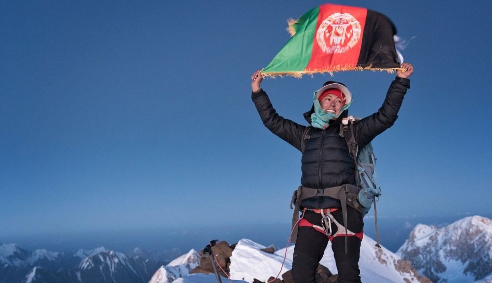 Hanifa Yousufi en la cima del Monte Noshaq de 7.492 metros / FOTO: Sandro Gromen-Hayes.