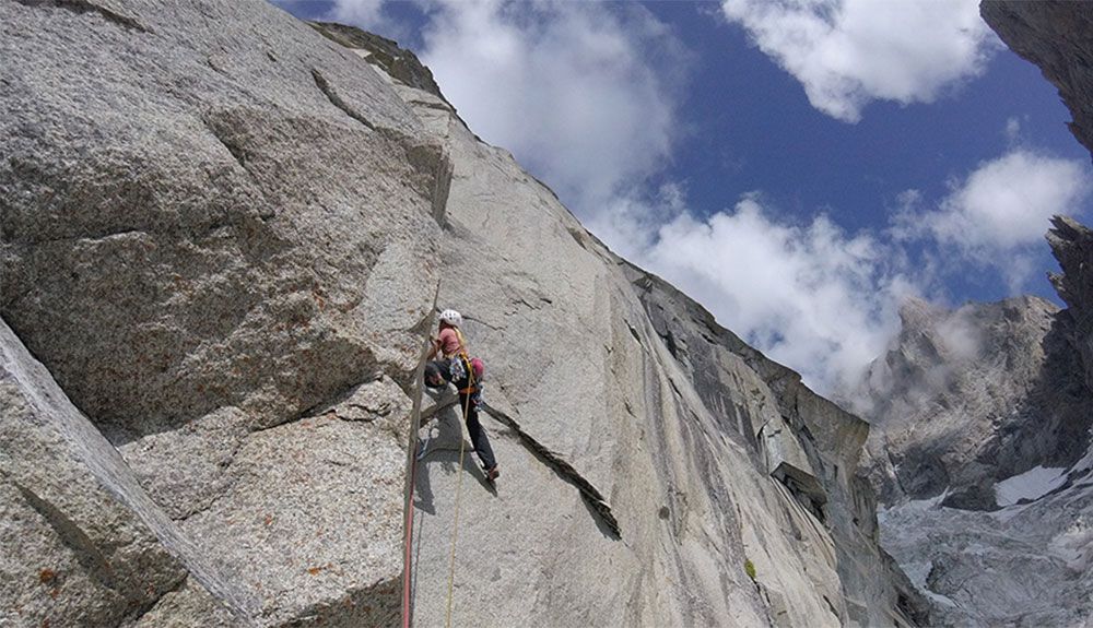 Así es abrir una nueva ruta de escalada en el Macizo del Mont Blanc