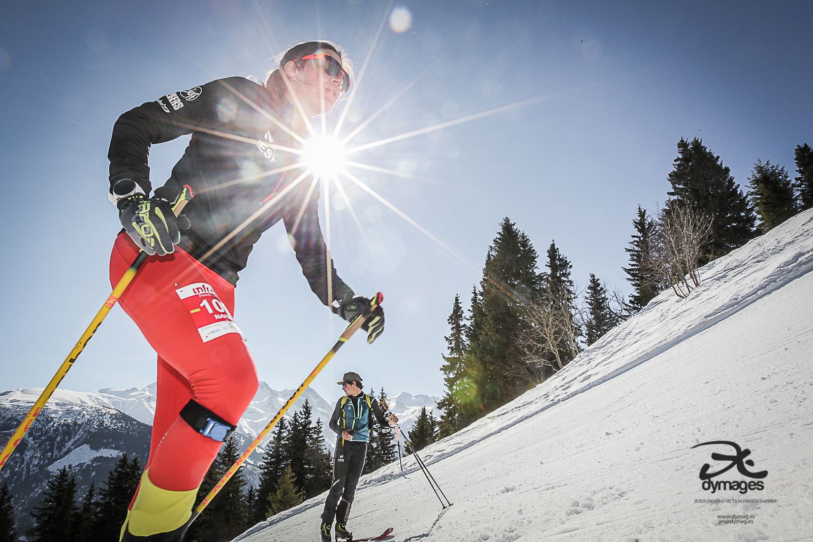 Espectáculo a la sombra de los Alpes