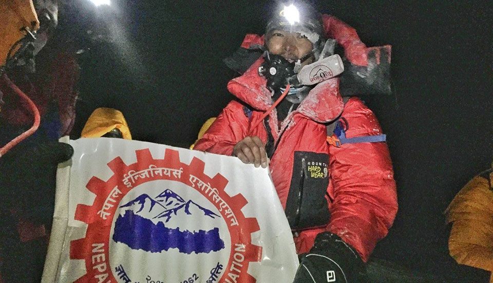 Récord de velocidad en la travesía Everest-Lhotse