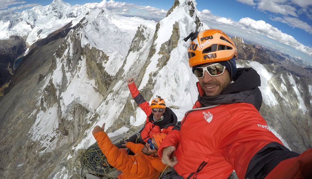 Los Pou firman una de las mejores ascensiones de su carrera