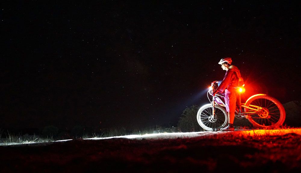 Mountain bike con nocturnidad