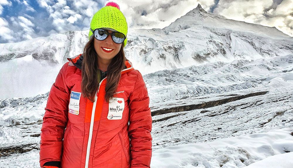 Stefi Troguet hace cima en el Manaslu 