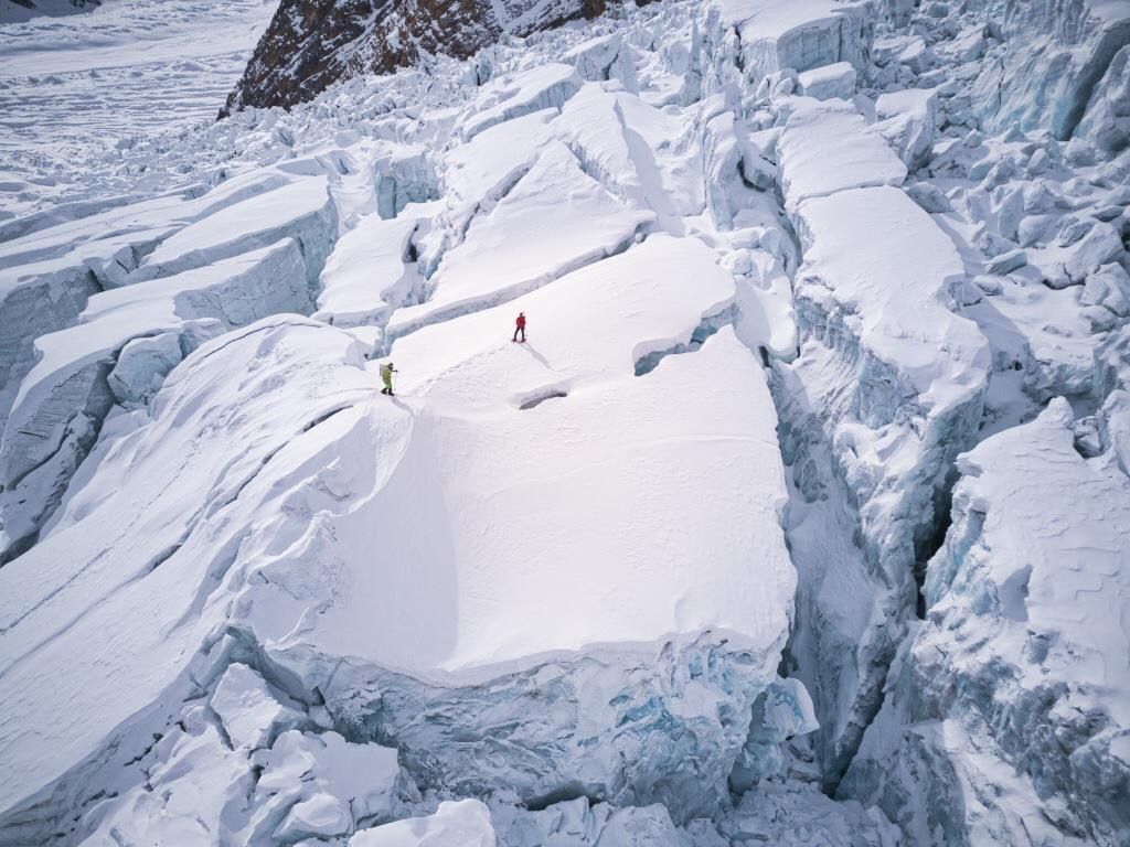 Tamara Lunger y Simone Moro en el invierno de los Gasherbrums