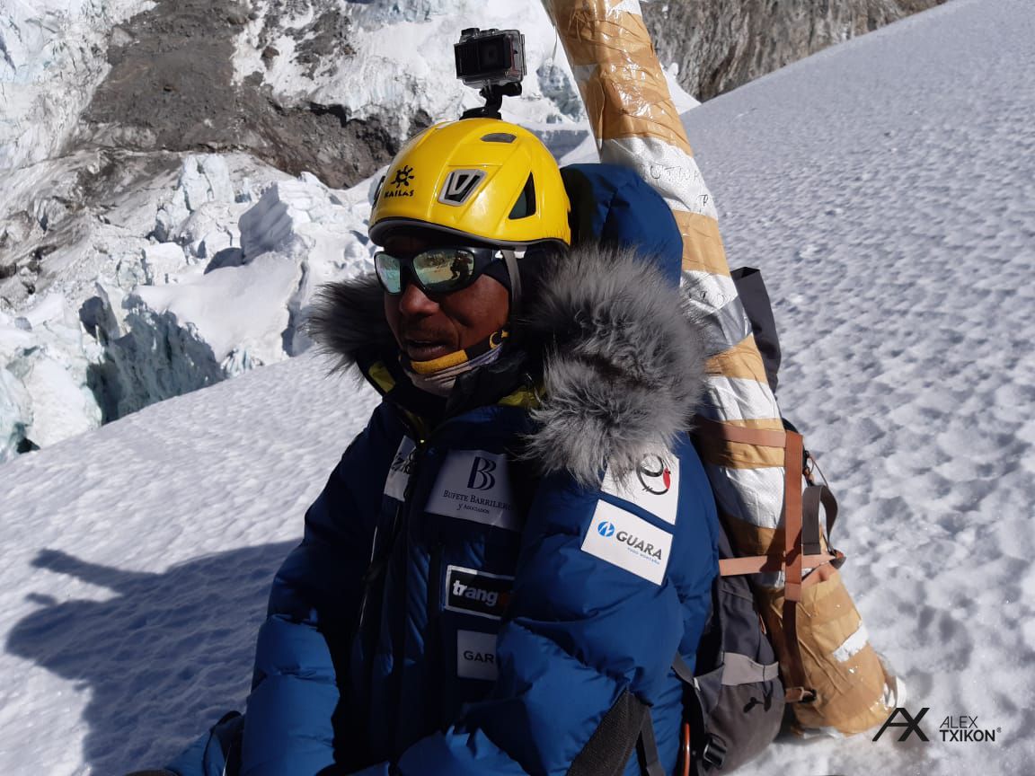 El Everest invernal de Alex Txikon