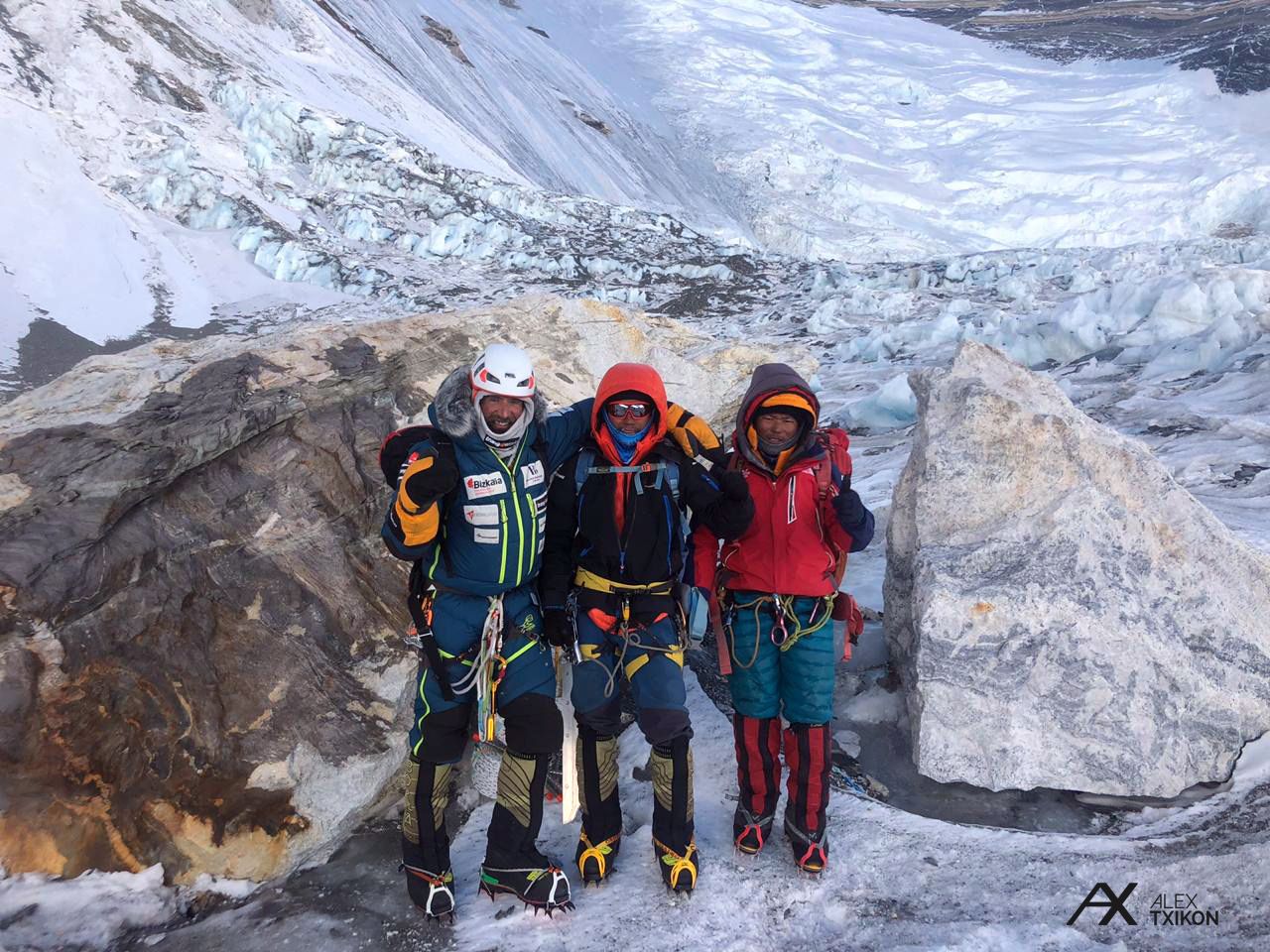 El Everest invernal de Alex Txikon (II)