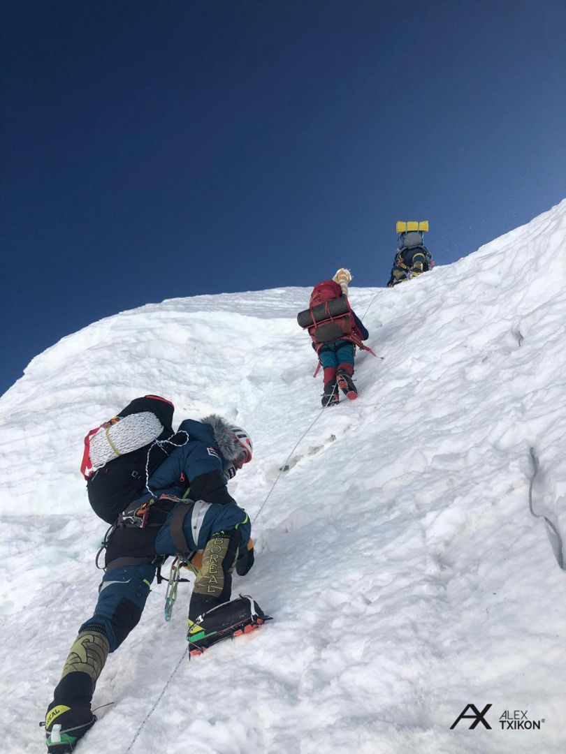 El Everest invernal de Alex Txikon (II)