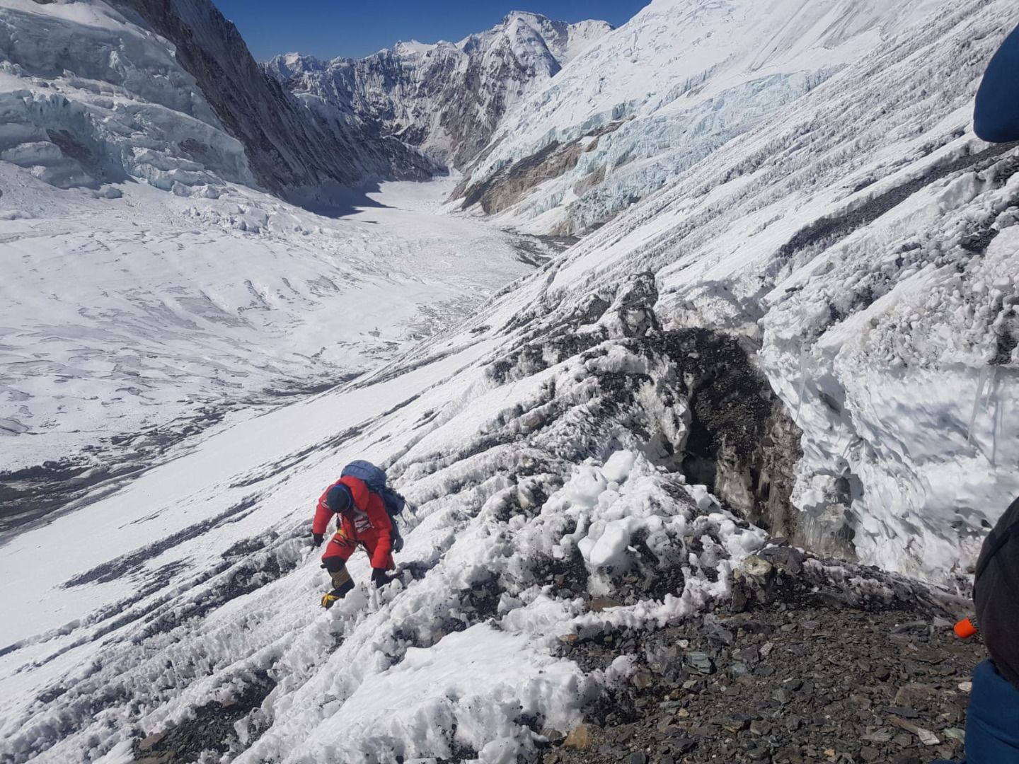 El Everest invernal de Alex Txikon (II)