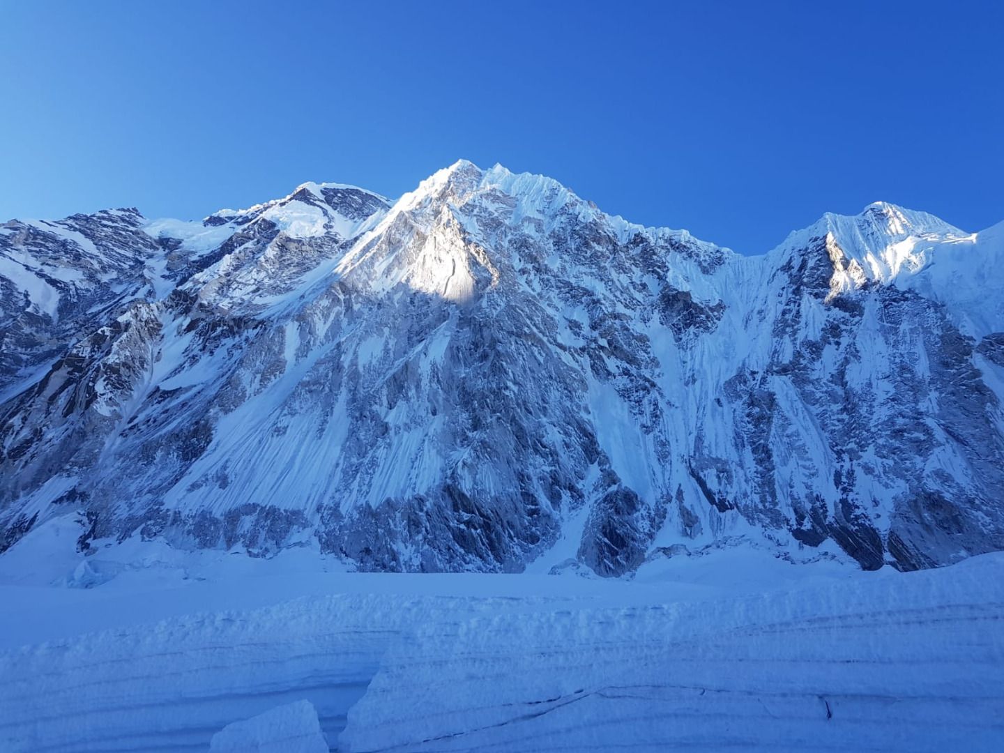 El Everest invernal de Alex Txikon (II)