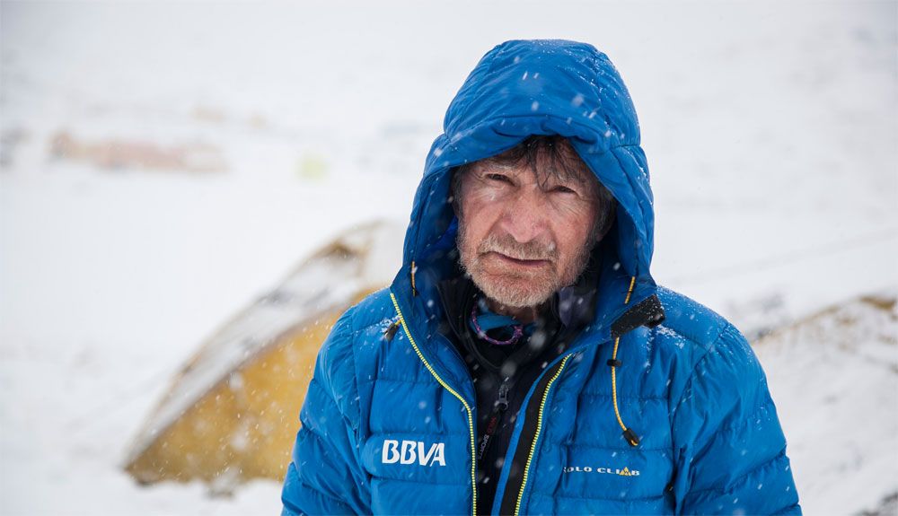 Carlos Soria: “Hemos luchado con el Annapurna limpiamente y nos ha vencido”