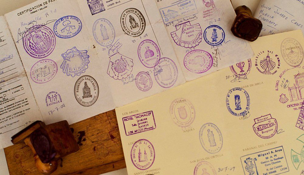 100 preguntas y respuestas del Camino de Santiago: Documentación peregrina