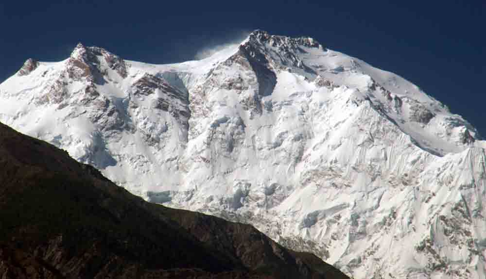 Ferrán Latorre y Alex Txikon a por el Nanga Parbat en invierno