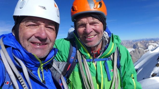 Mick Fowler y Paul Ramsden firman otra primera ascensión a un seismil desconocido