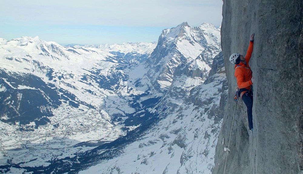 Una primera invernal en la cara norte del Eiger