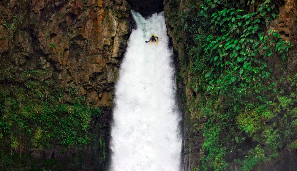 Expedición de kayak en México