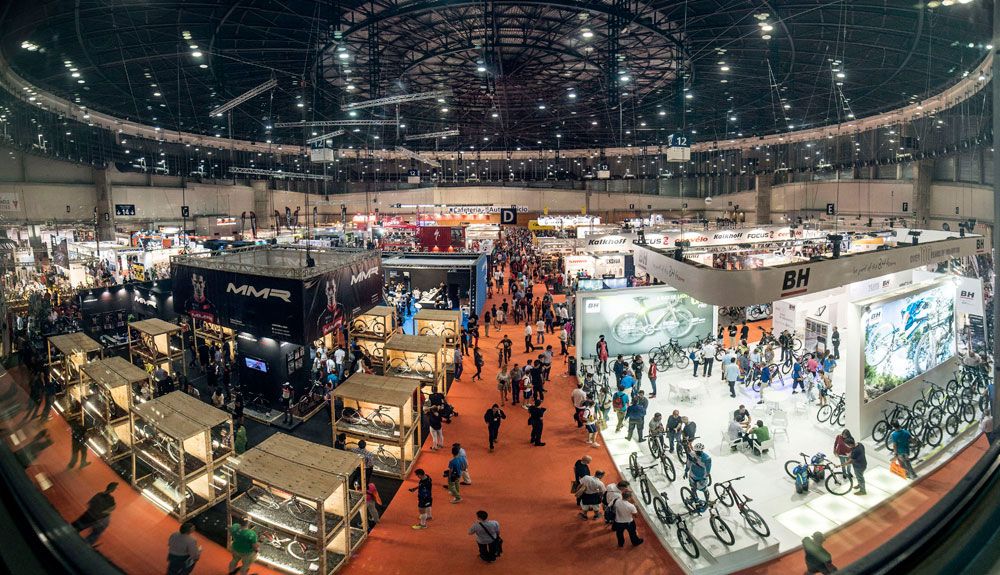 Carretera y montaña se unen en Unibike 2016